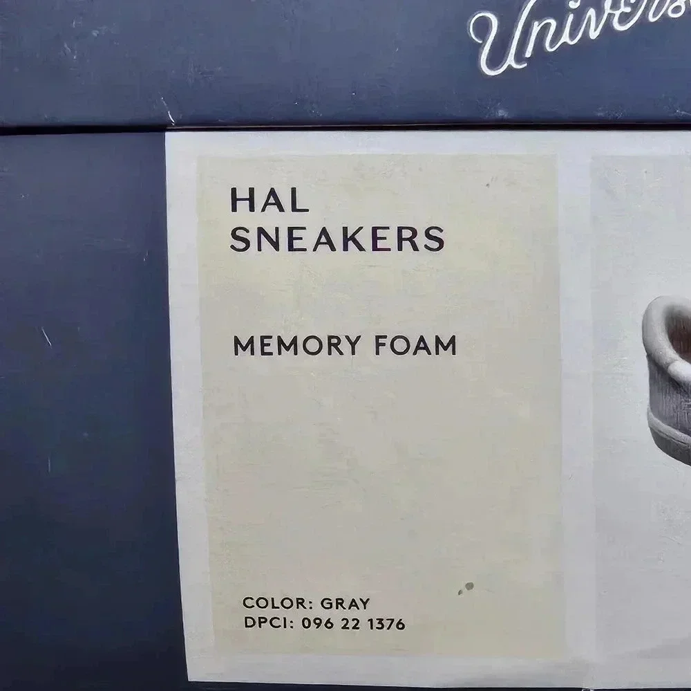 Universal Thread Hal Sneakers white n light gray lady's sizes - Picture 6 of 11